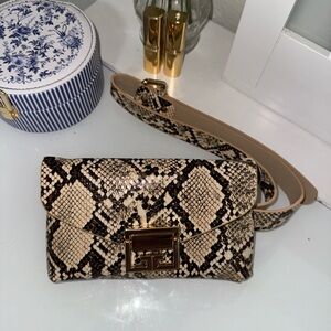 Elegant Snakeskin Clutch with Gold Accents